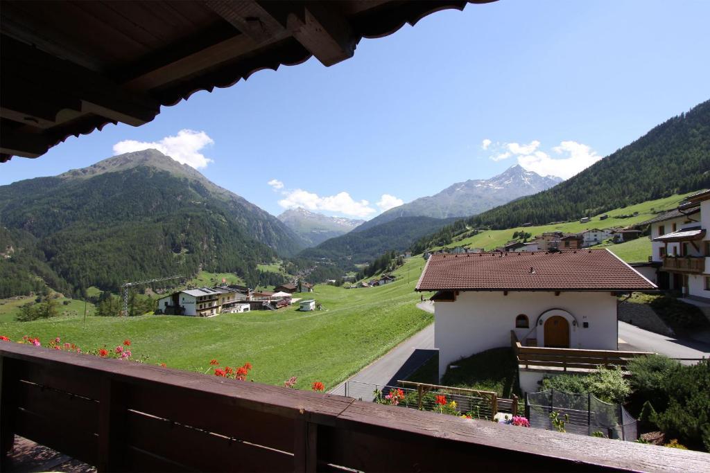 Haus Montjola Hotel Sölden Buitenkant foto